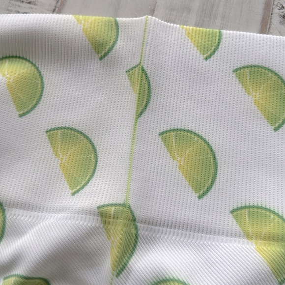 REVOLVE TLA by Morgan Stewart | Lime Leggings NWT - Picture 14 of 16